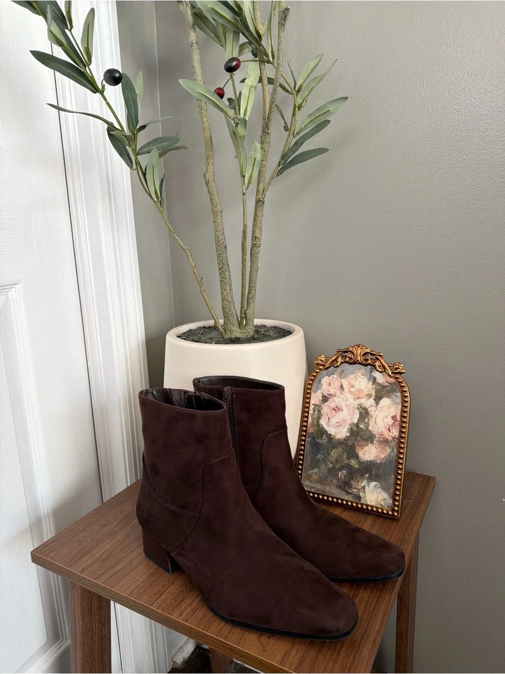 Universal Thread Chocolate Brown Faux Suede Square Toe Ankle Booties Size 8